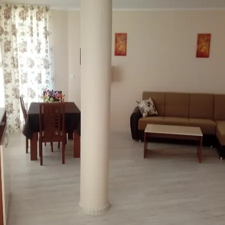Premier Resident Apartment *